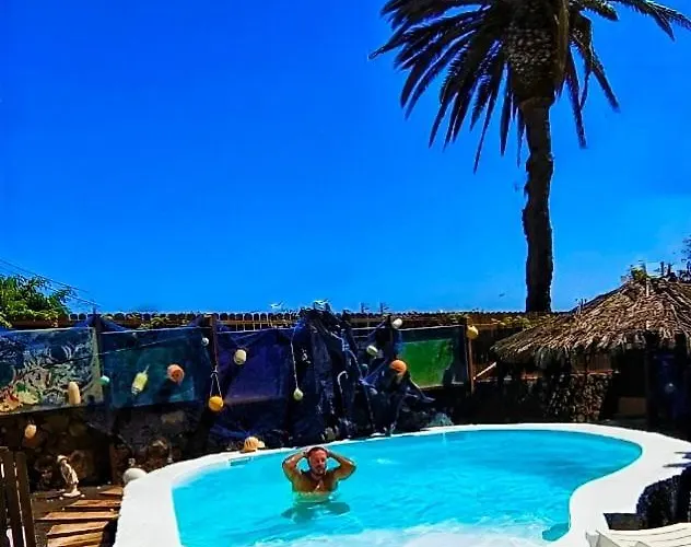 Lucía - Buganvillas